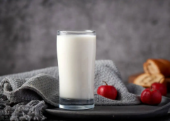 减肥期间能喝牛奶吗？